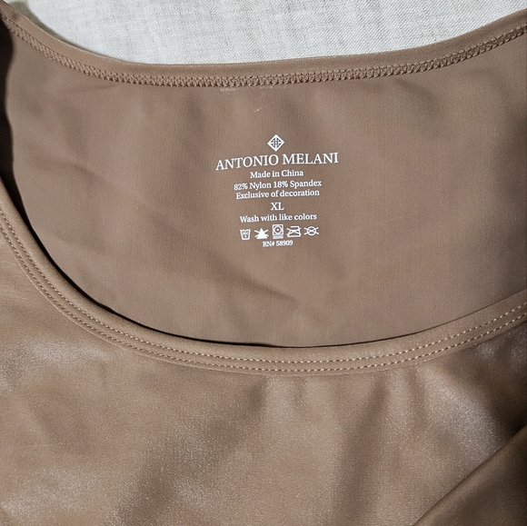 Antonio Melani latte XL workout long sleeve workout top with Tags - Picture 2 of 6